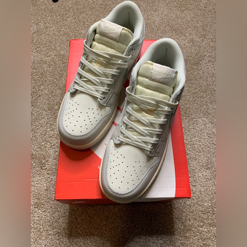 Nike Dunk Lox Sail/Light Bone-Cashmere